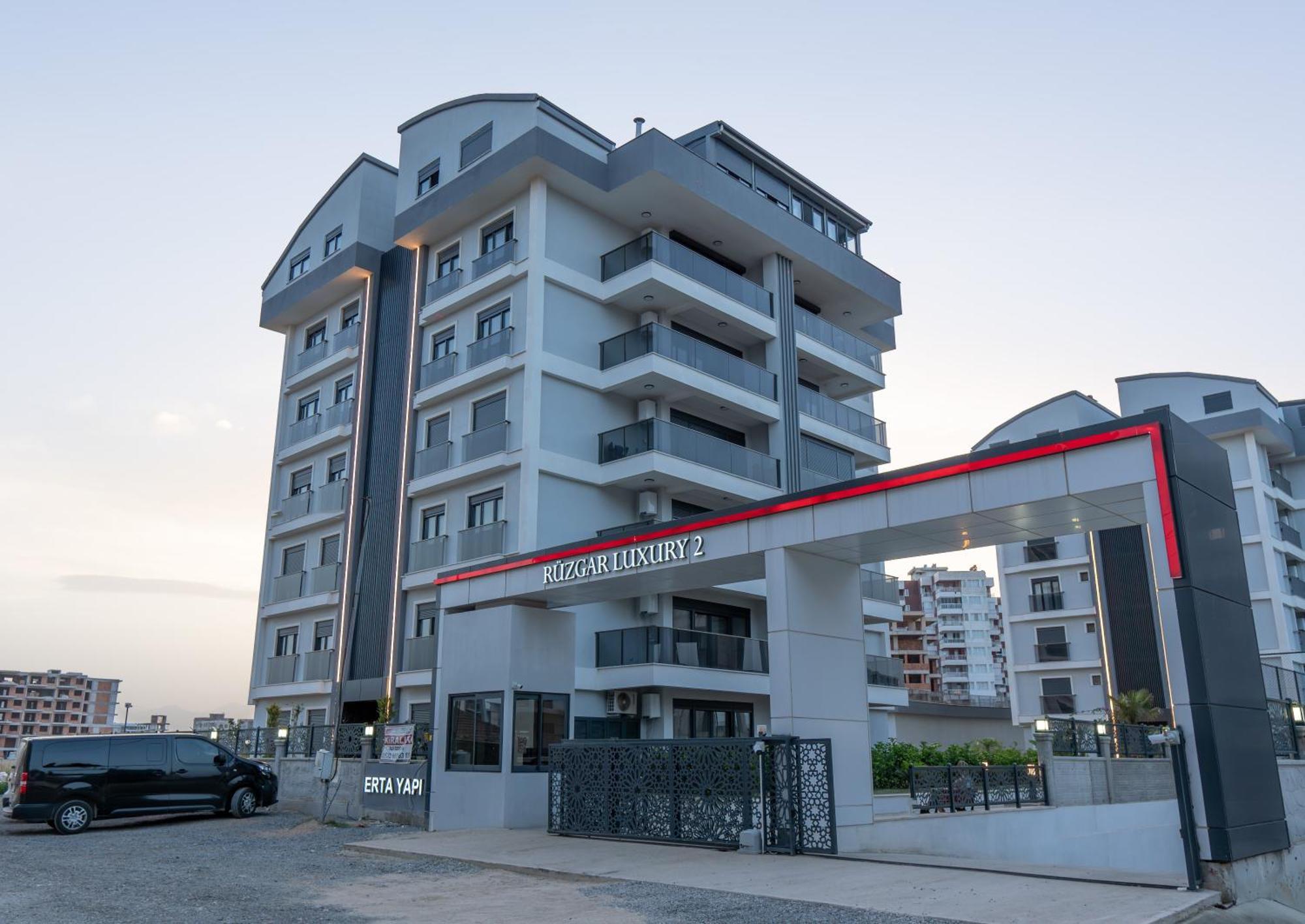 Wind Luxury 2 Apartment Aksu  Екстериор снимка
