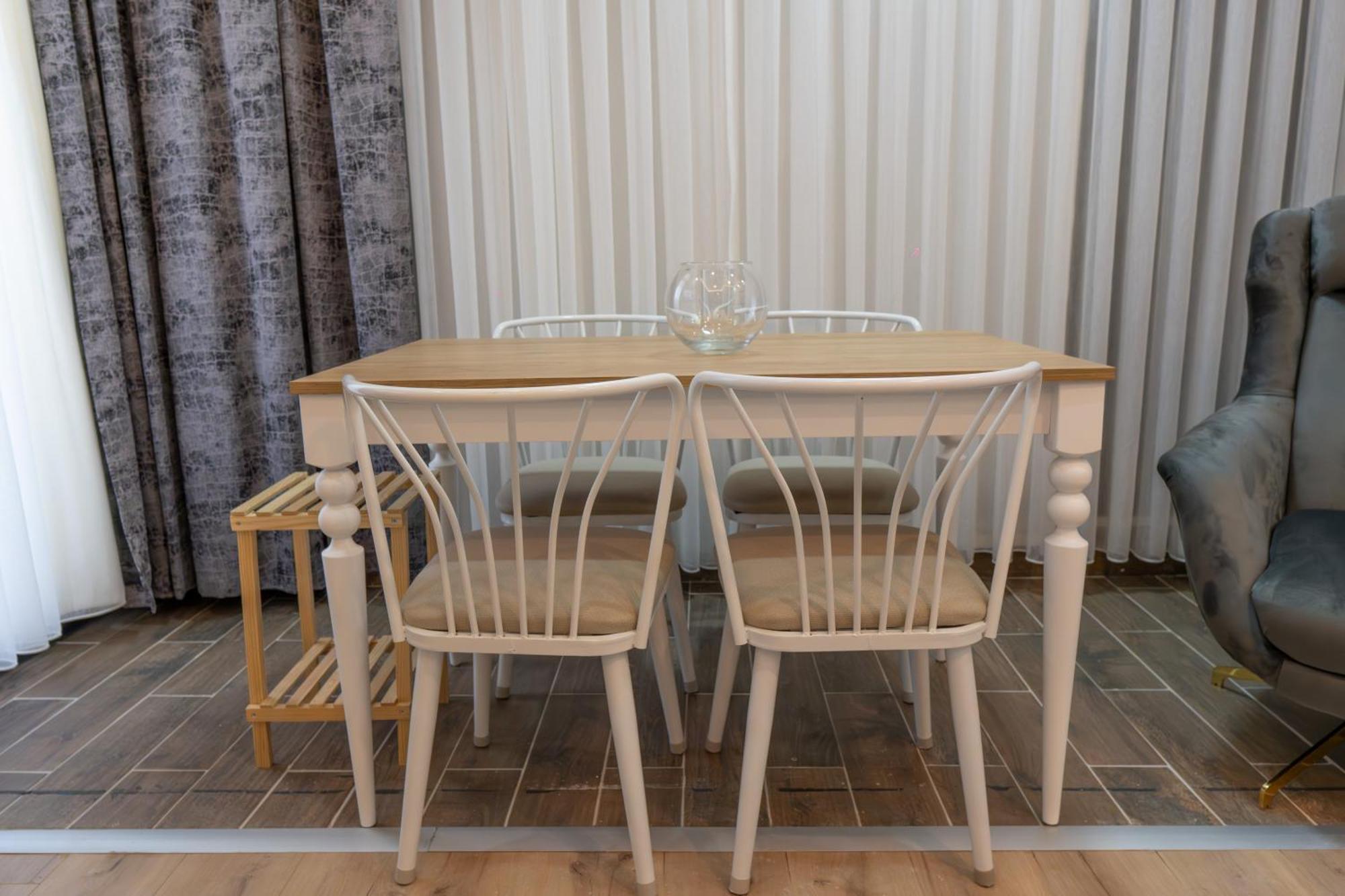 Wind Luxury 2 Apartment Aksu  Екстериор снимка