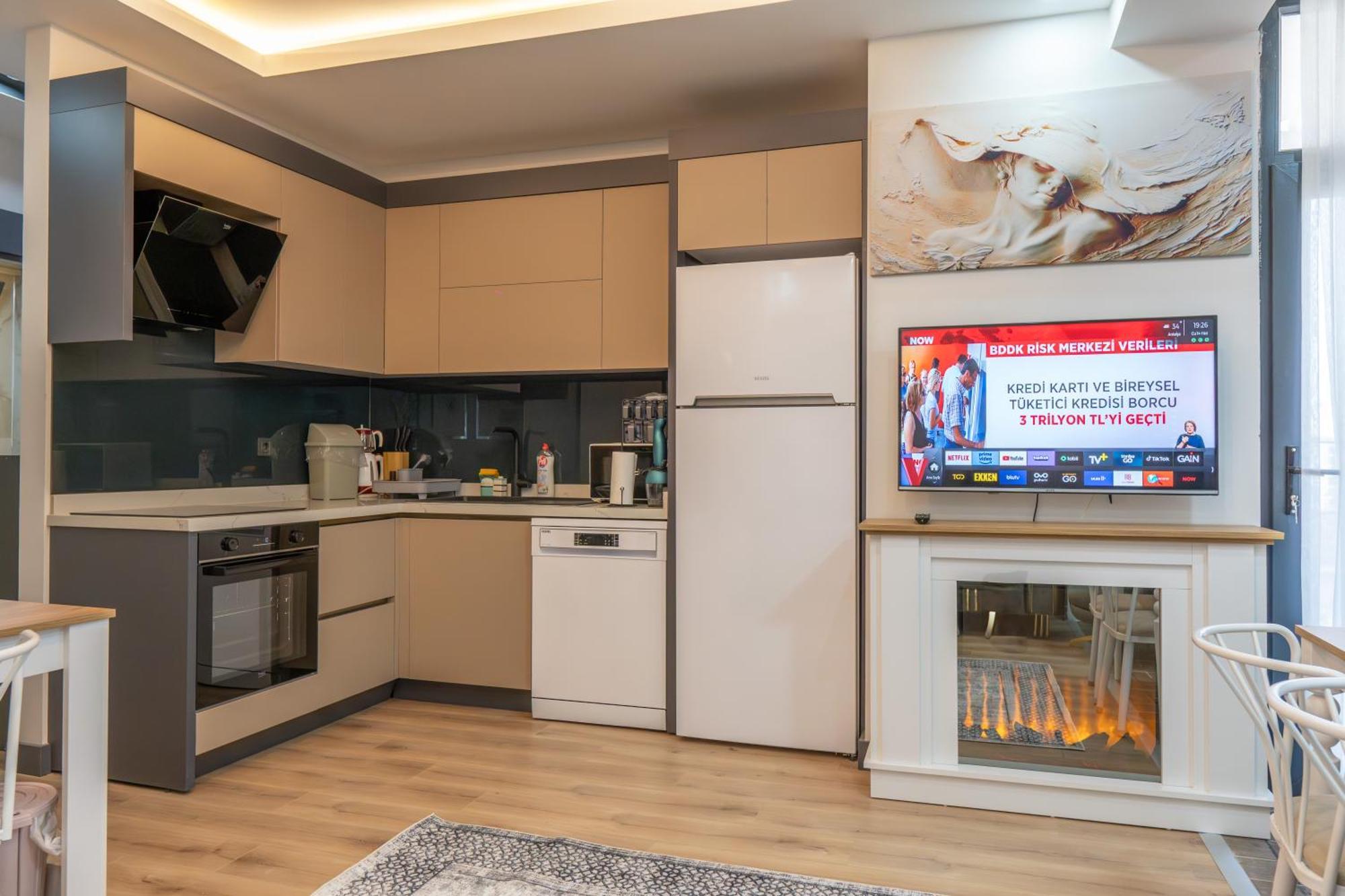Wind Luxury 2 Apartment Aksu  Екстериор снимка