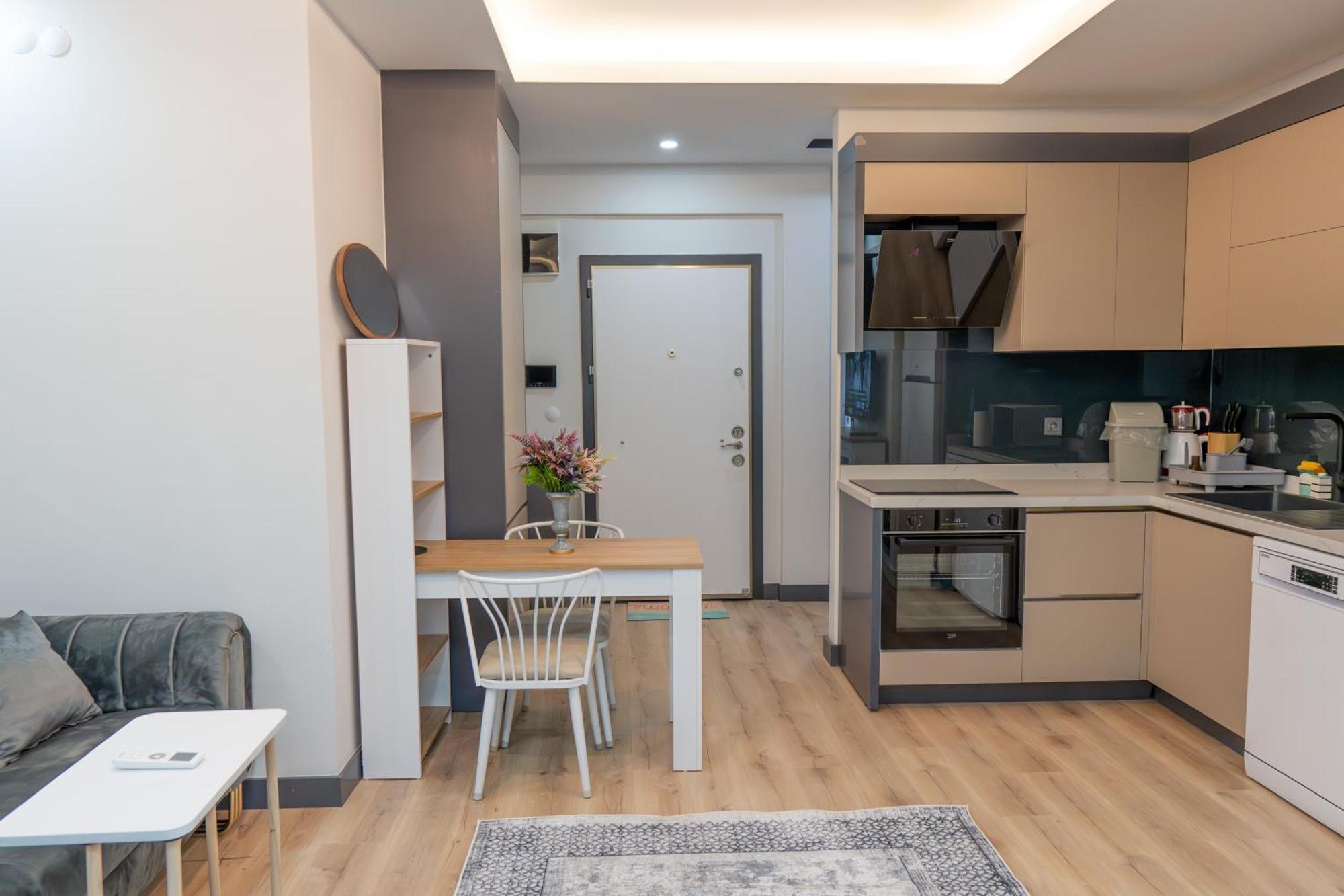Wind Luxury 2 Apartment Aksu  Екстериор снимка