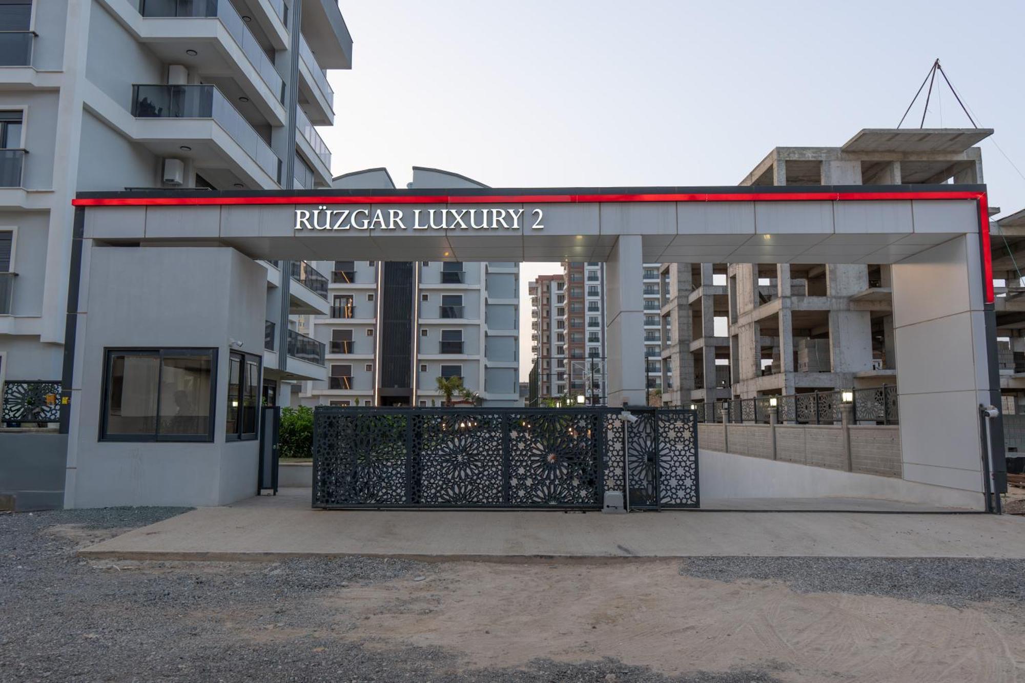 Wind Luxury 2 Apartment Aksu  Екстериор снимка