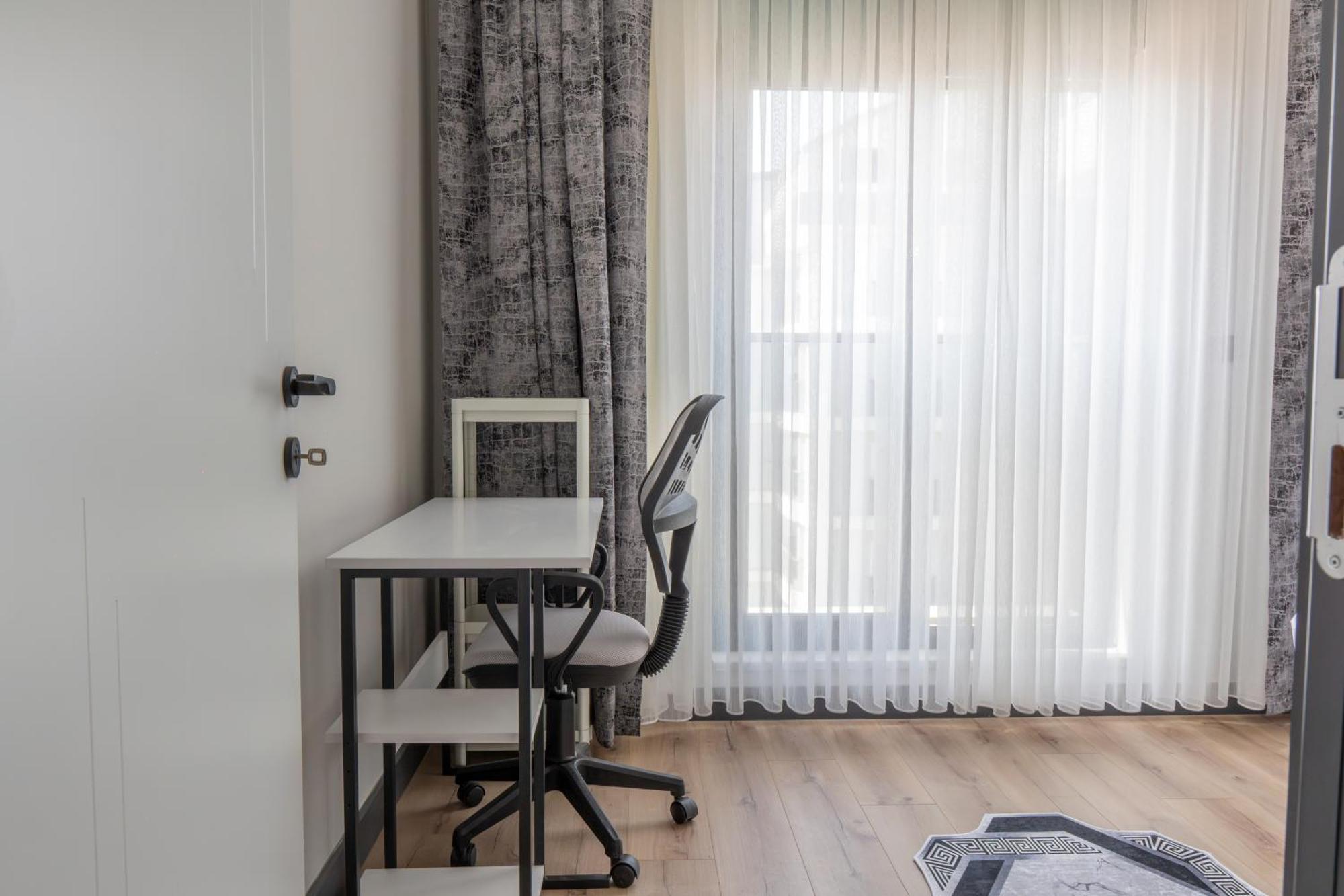 Wind Luxury 2 Apartment Aksu  Екстериор снимка