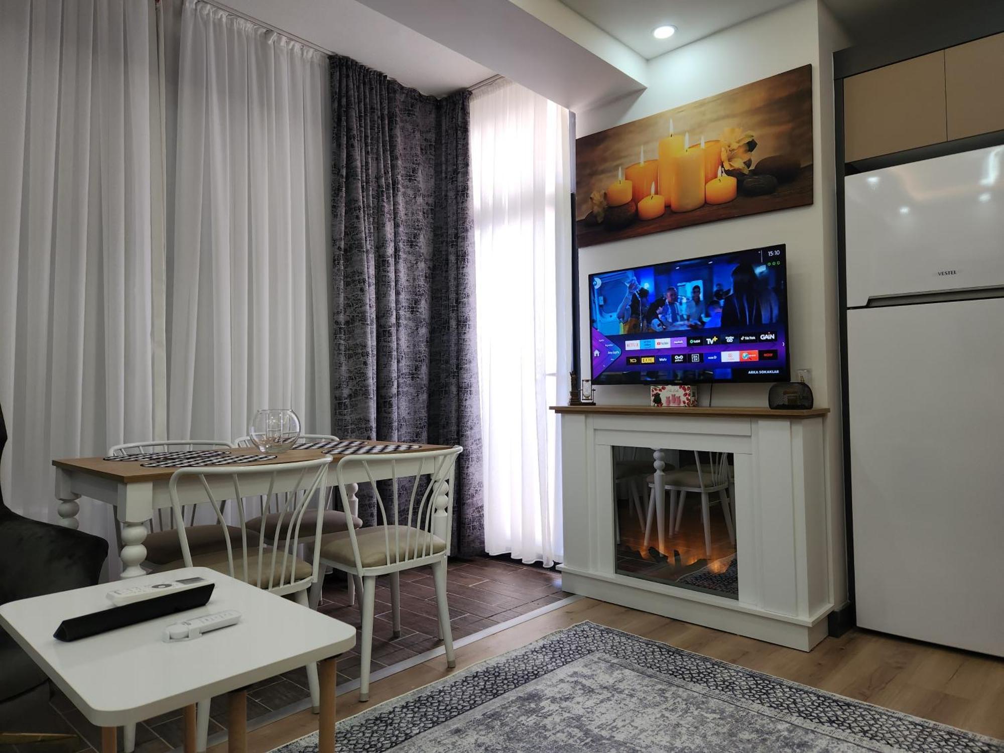 Wind Luxury 2 Apartment Aksu  Екстериор снимка